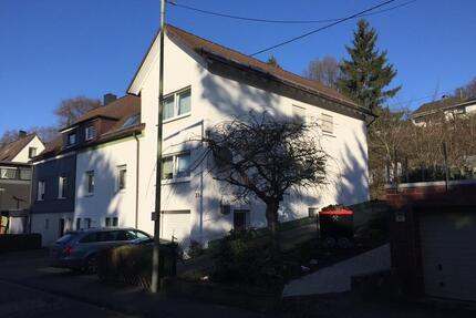 Hauskombination aus DHH und angebautem Haus in ruhiger Lage - Siegen Eiserfeld