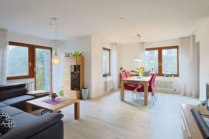 Schöne, helle 2,5-Zimmer Wohnung mit Gartenanteil in Sackgassenlage - Filderstadt Bonlanden