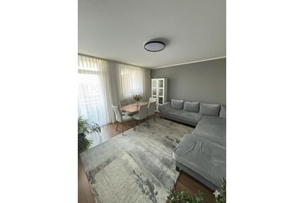 4 Zimmer Wohnung (Ohne Makler ) im Herzen Schloss Neuhaus - Paderborn