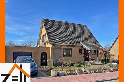 * Charmantes EFH mit Wintergarten * familienfreundl. Lage * Keller * EBK * Garten * Garage * - Lauenburg
