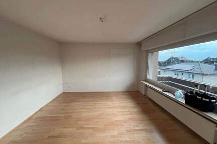 Gepflegte 3 Zimmer ETW (ca. 73?m²) mit Balkon, Garage & Keller - Ahlen Innenstadt