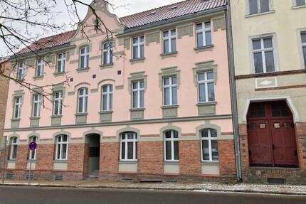 Sanierte 3 - Raum - Wohnung im Stadtzentrum - Bad Freienwalde (Oder)