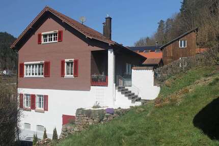 Haus zum Kaufen in Bad Wildbad 499.000,00 € 214 m²