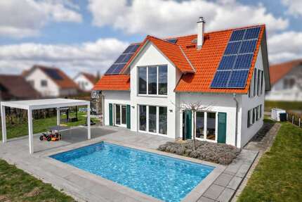 Haus zum Kaufen in Bibertal 897.000,00 € 182 m²