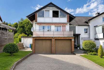 Haus zum Kaufen in Ahnatal Weimar 299.000,00 € 172.97 m² - Ahnatal / Weimar