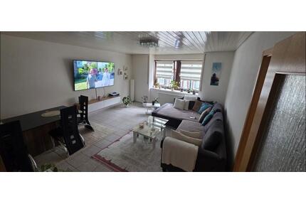 65 qm Wohnung in Bad Urach - 800,00&nbsp;EUR Kaltmiete, ca.&nbsp; 65,00&nbsp;m&sup2; in Bad Urach (PLZ: 72574)