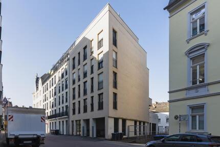 Blick über die Stadt- Altersgerechte helle Penthousewohnung an der Fußgängerzone - Trier