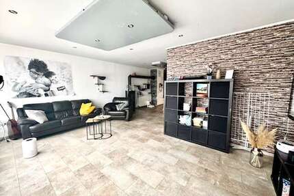 Haus zum Kaufen in Worms-Weinsheim 619.000,00 € 233 m²