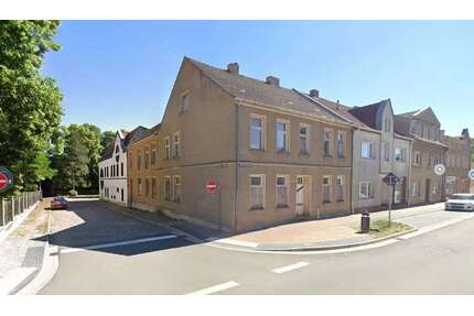 Haus zum Kaufen in Friedland 24.000,00 € 230 m²