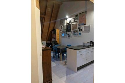 Traumhafte DG Wohnung mit Galerie & Blick auf die Ludwigshöhe - Darmstadt Bessungen