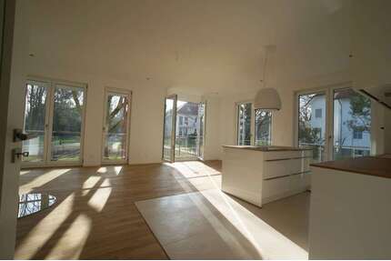 Wohnung zum Kaufen in Potsdam 710.000,00 € 103.46 m²