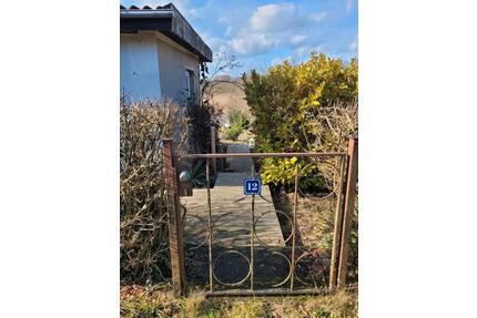 NutzgartenPachtgarten - 900,00&nbsp;EUR Kaltmiete, ca.&nbsp; 0,00&nbsp;m&sup2; in Schwerin (PLZ: 19053)