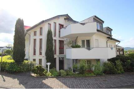 Großzügige umfassend sanierte luxuriöse ETW 2 Bäder Terrassen eigener Garten Garage tolle Ausstattun - Unkel