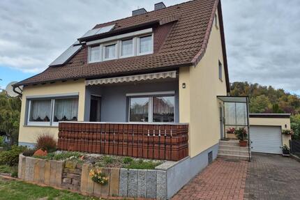 Delligsen Ein-Zweifamilienhaus 160m² - 7 Zi - 677m² Grundstück