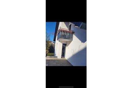 Schöne 4-Zimmer Wohnung mit Balkon zu vermieten 900€ Kaltmiete - Walheim