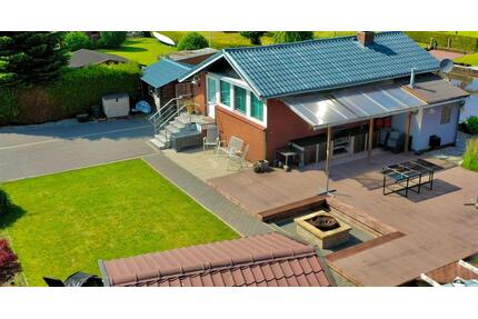 Haus direkt am Wasser – Kanalblick Traumterrasse – Dau - Norden