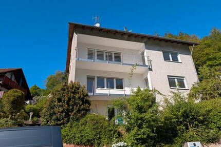 Erstbezug: Sanierte 104 m² mit Sonnen-Balkon & 3 Zimmern - Eberbach
