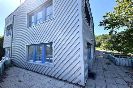 Wohnung zum Mieten in Esslingen 1.700,00 € 200 m²