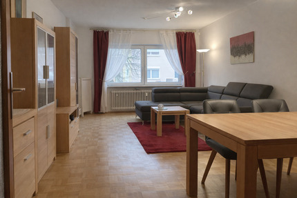 Gepflegte und modernisierte 3-Zi.-WHG mit Balkon, Garage und zusätzlichem Mansardenzimmer in Altrip