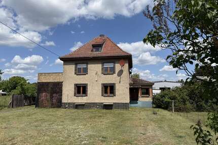 Haus zum Kaufen in Löwenberger Land 319.000,00 € 135 m²