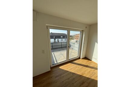 3-Zimmer-Wohnung mit Balkon, Aufzug,Tiefgarage - Ergoldsbach Langenhettenbach