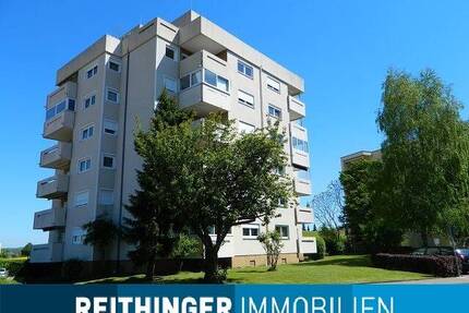 1,5 Zimmer-Attikawohnung mit herrlicher Aussicht - Rielasingen-Worblingen