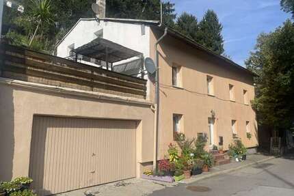 Haus zum Kaufen in Regen 209.000,00 € 220 m²