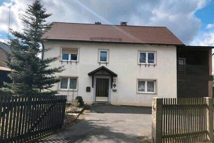 Einfamilienhaus in Tröstau – frisch renoviert & zentrale Lage