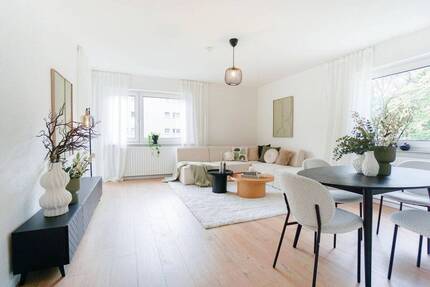Erstbezug nach Modernisierung! Helle Drei-Zimmer-WHG mit Balkon - Bremen Gartenstadt Süd