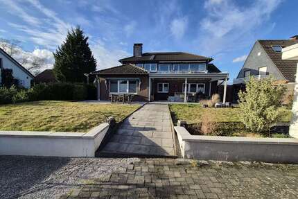 Haus zum Kaufen in Rheinberg 629.000,00 € 210 m²