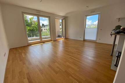 Wohnung zum Mieten in Frankfurt am Main 1.350,00 € 80 m²