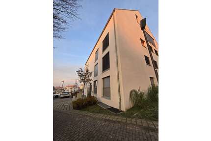 Wohnung zum Mieten in Frankfurt 1.400,00 € 85 m²