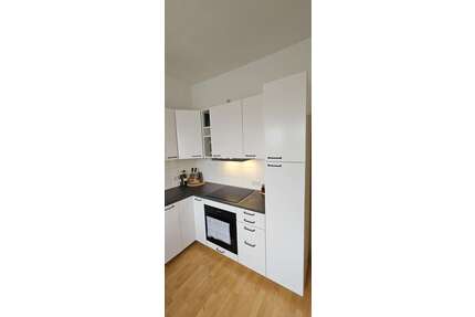 Haus zum Mieten in Erfurt 700,00 € 75 m²