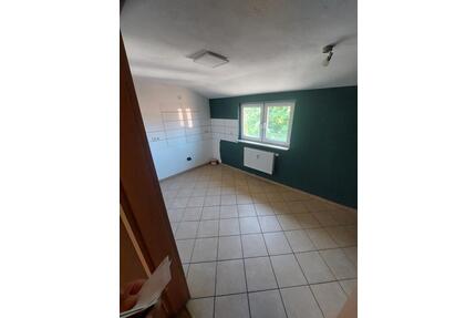 4-Zimmer-Wohnung mit separate Eingang in hemmersdorf - Rehlingen-Siersburg