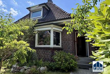 Haus zum Kaufen in Norderstedt 470.000,00 € 105.33 m²